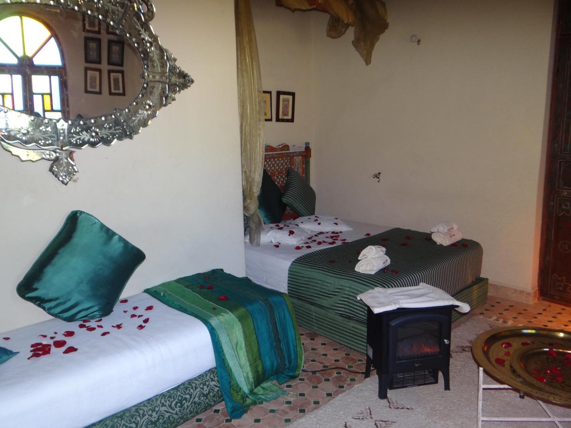 Riad Rchacha Fez Buitenkant foto